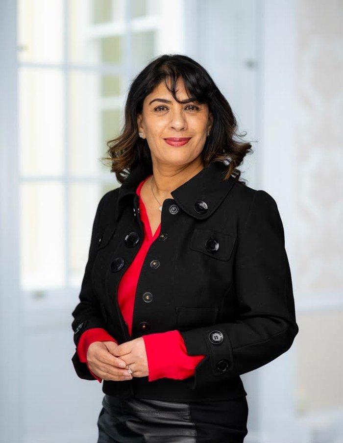 Dr Afifa Qazi